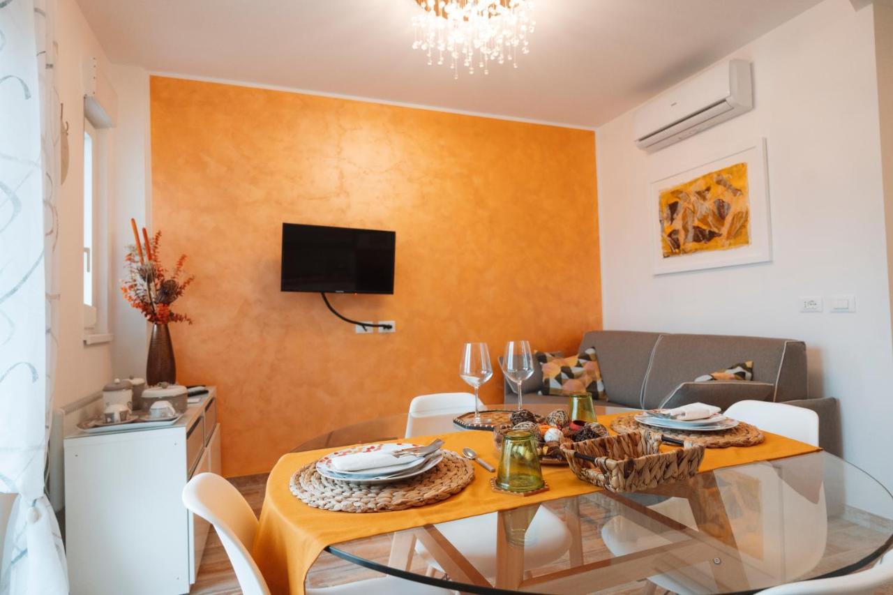 Апартаменты San Giusto Elegante Bilocale Con Balcone E Vista Триест Экстерьер фото